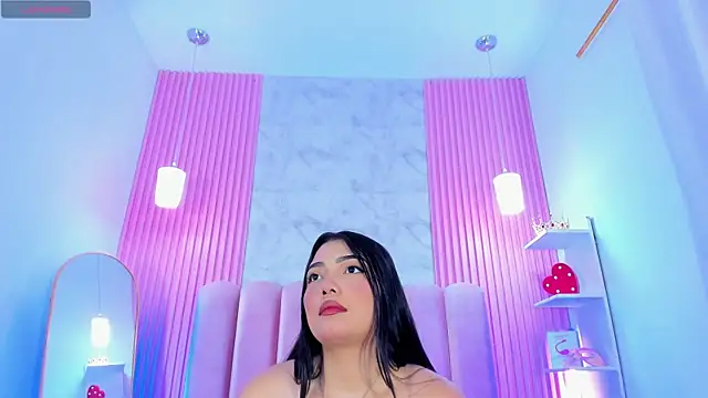 Snapshot of ArianaRougee chatting on June 2026 03:29:02 AM ArianaRougee online show from June 2026 03:29:02 AM