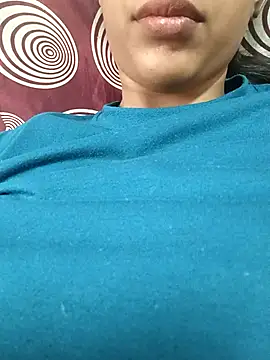 Sakshiverma online show from April 2026 08:40:02 AM