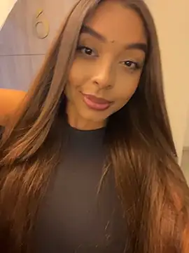 Snapshot of AnnyVega__ chatting on February 2026 09:13:01 PM AnnyVega online show from February 2026 09:13:01 PM