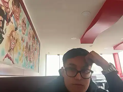 Snapshot of enzo_13 chatting on February 2026 06:28:01 PM enzo 13 online show from February 2026 06:28:01 PM