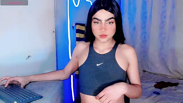 xyaraluv  online show from April 2026 11:43:01 PM