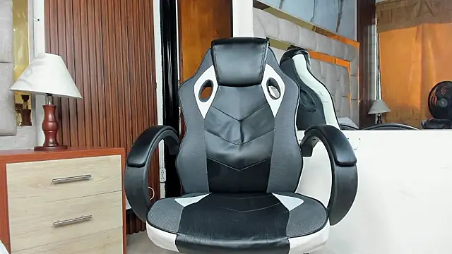 Snapshot of Keitty_Rose chatting on March 2026 08:26:01 PM Keitty Rose online show from March 2026 08:26:01 PM