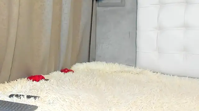 Snapshot of im_aliisson chatting on February 2026 04:51:02 PM im aliisson online show from February 2026 04:51:02 PM