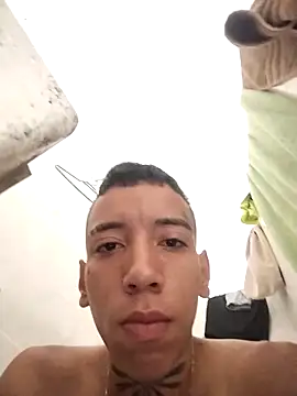 Snapshot of Juansex2003 chatting on March 2026 12:44:01 PM Juansex2003 online show from March 2026 12:44:01 PM