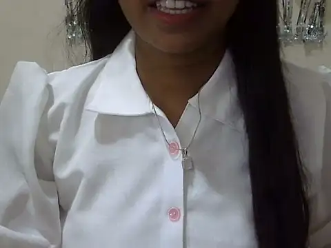 cute momo love online show from July 2026 05:34:01 AM