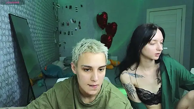 LuxuryLoverss online show from March 2026 11:16:01 AM