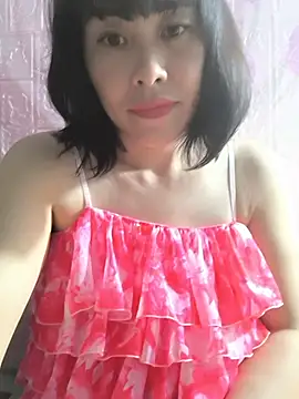 juicy-milu online show from July 2026 12:30:01 PM
