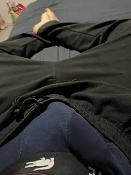 Vireontr1 online show from March 2026 08:25:02 PM