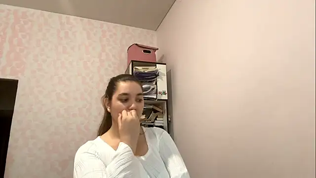 JanineThielman online show from July 2026 06:17:01 AM