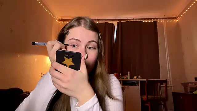 Snapshot of Amy_Maev chatting on February 2026 01:09:02 PM Amy Maev online show from February 2026 01:09:02 PM