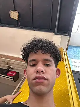 Snapshot of Stickmendez chatting on February 2026 08:42:02 PM Stickmendez online show from February 2026 08:42:02 PM