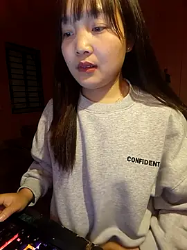 Myna5790 online show from March 2026 02:01:01 PM