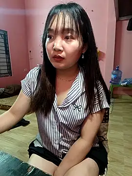 Myna5790 online show from March 2026 11:26:02 PM