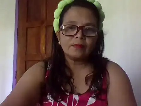 Flowerblossom123 online show from May 2026 07:15:02 AM