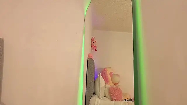  JAZMIINSTAR online show from March 2026 11:38:02 AM