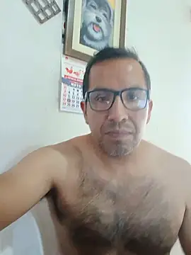 DIEGOLUIS2026 online show from June 2026 08:18:01 PM