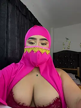 Snapshot of Yasmin_cute chatting on April 2026 09:45:01 PM Yasmin cute online show from April 2026 09:45:01 PM