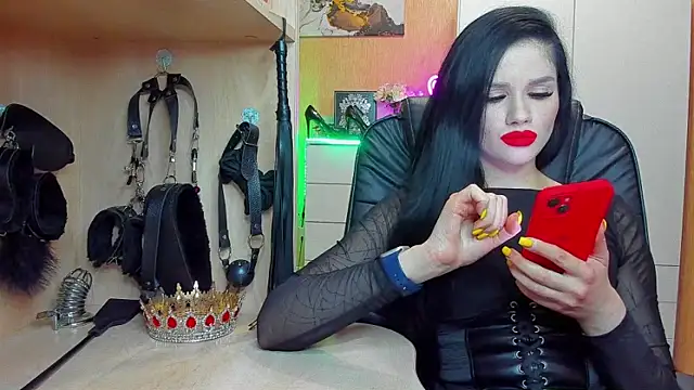 Snapshot of KristiTopxx chatting on November 2025 08:51:01 PM KristiTopxx online show from November 2025 08:51:01 PM