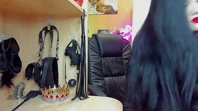 Snapshot of KristiTopxx chatting on December 2025 08:58:01 PM KristiTopxx online show from December 2025 08:58:01 PM