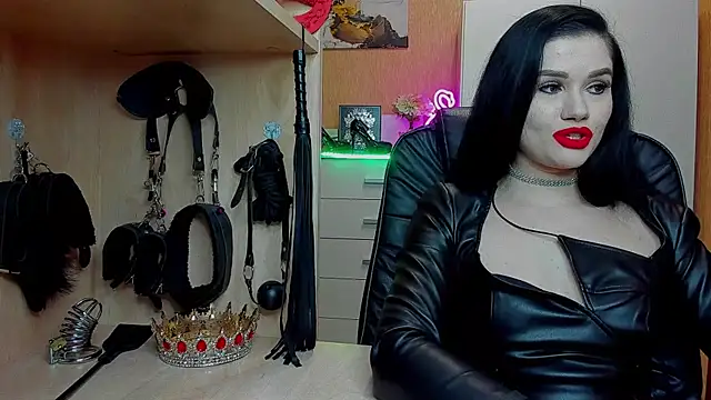 Snapshot of KristiTopxx chatting on April 2026 07:53:02 PM KristiTopxx online show from April 2026 07:53:02 PM