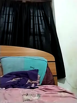 Snapshot of madhu2002sl chatting on February 2026 12:37:02 PM madhu2002sl online show from February 2026 12:37:02 PM