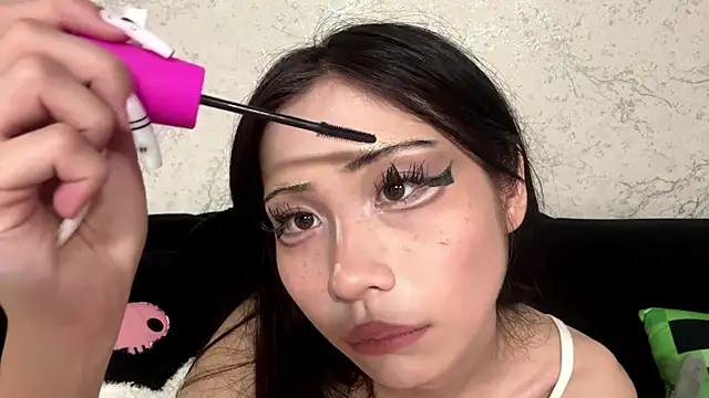kishagrayone online show from June 2026 06:00:02 PM