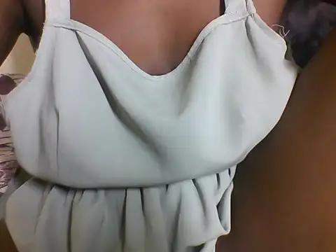 Snapshot of kayla186 chatting on March 2026 07:15:01 AM kayla186 online show from March 2026 07:15:01 AM