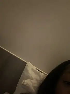 Snapshot of Adorable-Maya chatting on March 2026 10:05:02 PM Adorable-Maya online show from March 2026 10:05:02 PM