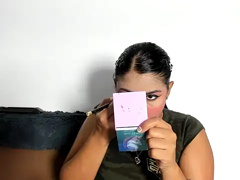 Snapshot of TatyGomez_ chatting on May 2026 03:48:01 AM TatyGomez online show from May 2026 03:48:01 AM
