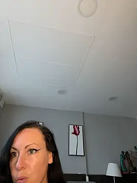 Snapshot of GoddessChloeAtreides chatting on June 2026 07:18:01 AM GoddessChloeAtreides online show from June 2026 07:18:01 AM