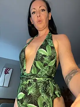 Snapshot of GoddessChloeAtreides chatting on July 2026 05:48:01 AM GoddessChloeAtreides online show from July 2026 05:48:01 AM