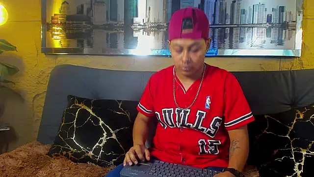 Noha  scott online show from April 2026 03:26:01 PM