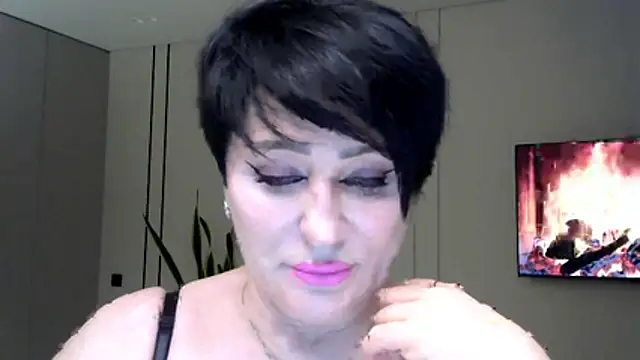 Kleotempt online show from March 2026 07:19:01 PM