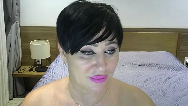 Snapshot of Kleotempt chatting on July 2026 05:18:01 PM Kleotempt online show from July 2026 05:18:01 PM