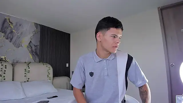 DylanRoyce  online show from March 2026 12:55:02 PM