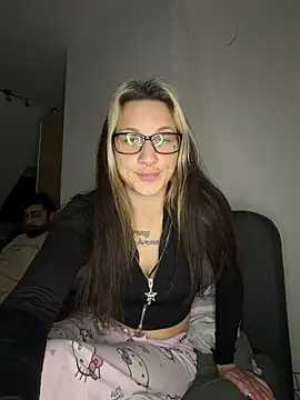 nunezlucx online show from March 2026 01:38:01 AM