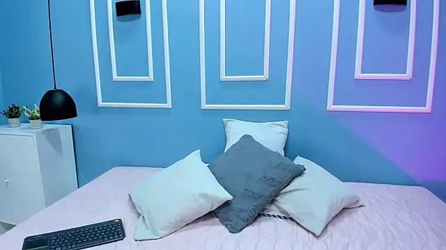 julieta zc online show from February 2026 03:37:02 AM