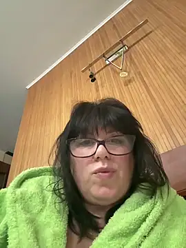 expensive lady online show from March 2026 07:53:01 PM