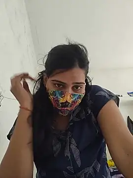 Snapshot of Poonam_bhoji chatting on June 2026 05:45:02 AM Poonam bhoji online show from June 2026 05:45:02 AM