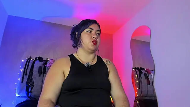 lilith velvet  online show from March 2026 01:33:02 PM