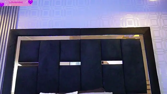 Dark Eros  online show from April 2026 03:51:02 AM