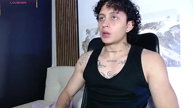 Snapshot of Jay_Taylor1_ chatting on February 2026 02:32:02 AM Jay Taylor1 online show from February 2026 02:32:02 AM