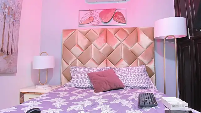 gabyevans4 online show from March 2026 01:03:01 PM