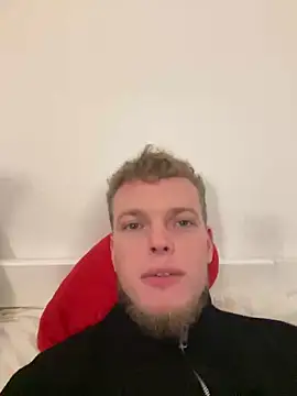 Dencchikk22 online show from March 2026 04:36:01 PM