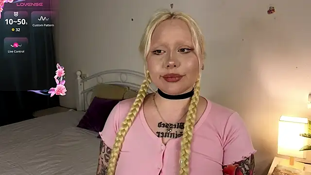 Snapshot of Stasya_len chatting on March 2026 08:33:01 PM Stasya len online show from March 2026 08:33:01 PM