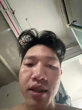 Snapshot of yuici79 chatting on February 2026 10:14:02 AM yuici79 online show from February 2026 10:14:02 AM