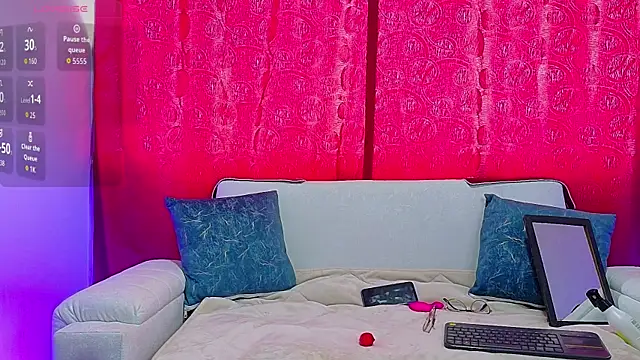 Snapshot of Double_Delight chatting on May 2026 02:23:02 PM Double Delight online show from May 2026 02:23:02 PM