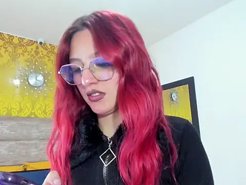 Snapshot of violeethh__ chatting on March 2026 12:33:02 PM violeethh online show from March 2026 12:33:02 PM