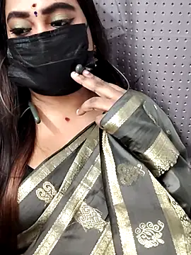 Cutie Nila online show from April 2026 04:16:01 AM