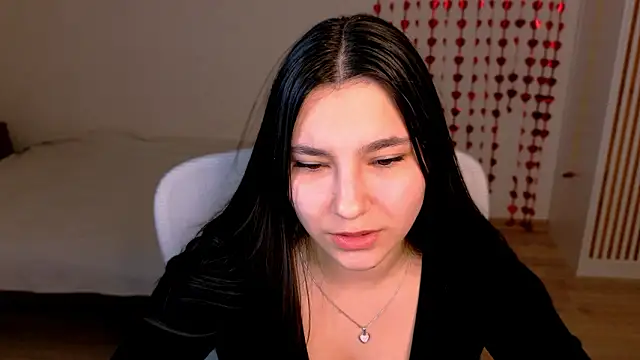 Ari Grend online show from February 2026 04:40:01 PM